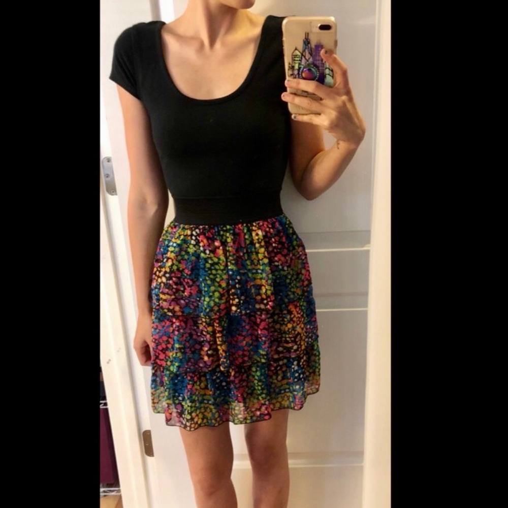 Flattering Casual Black & Color Print Dress